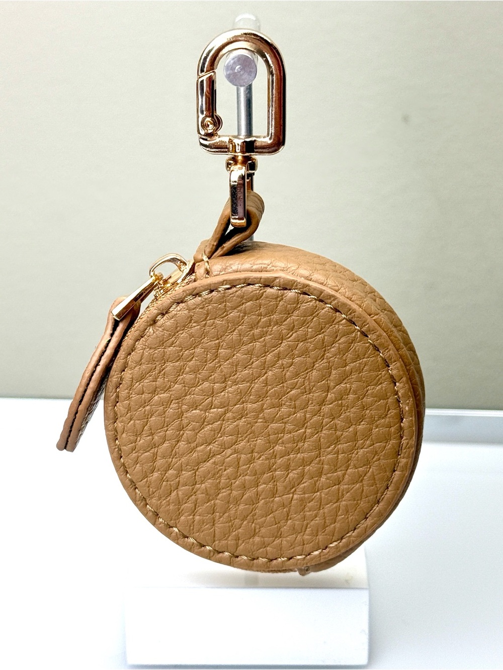 🥝 Kiwi Fruit Round Leather Coin Pouch Micro Mini Bag Charm - Picture 3 of 8